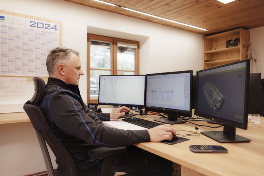 Digitale Vermessung mit Lasertechnik auf der Baustelle