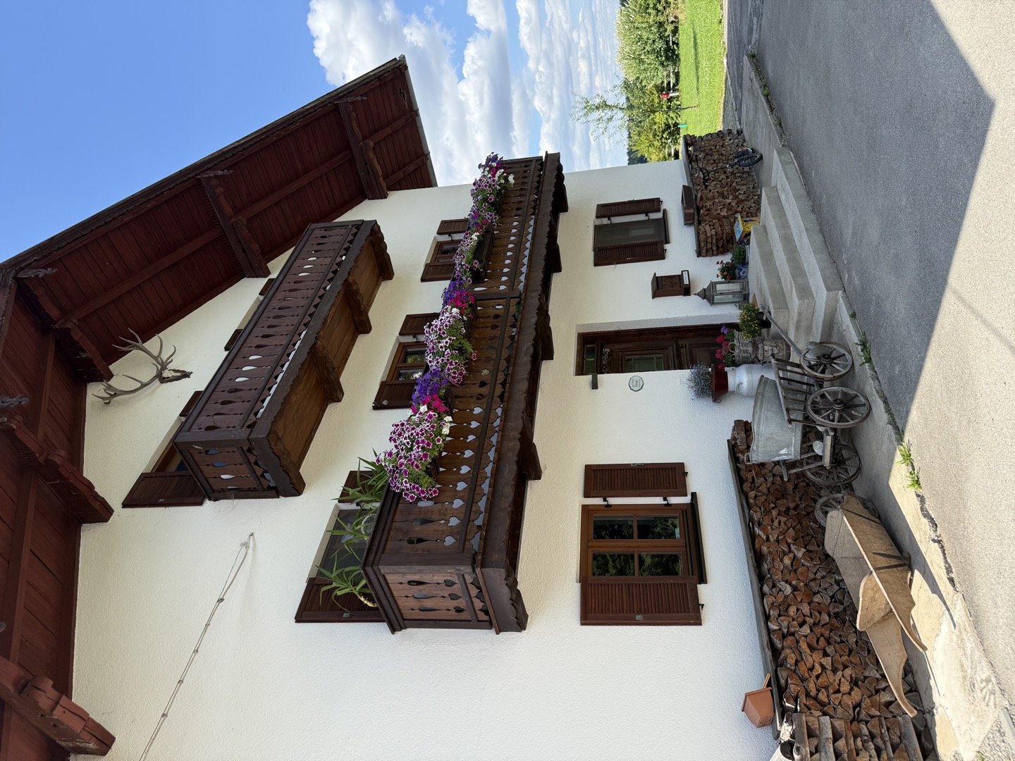 Holzbalkon in Zimmerer-Qualität