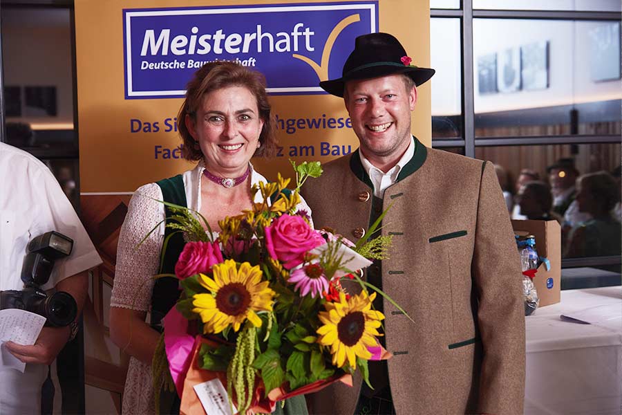 Foto von Obermeister Christoph Bammer mit Josi Rieger.
